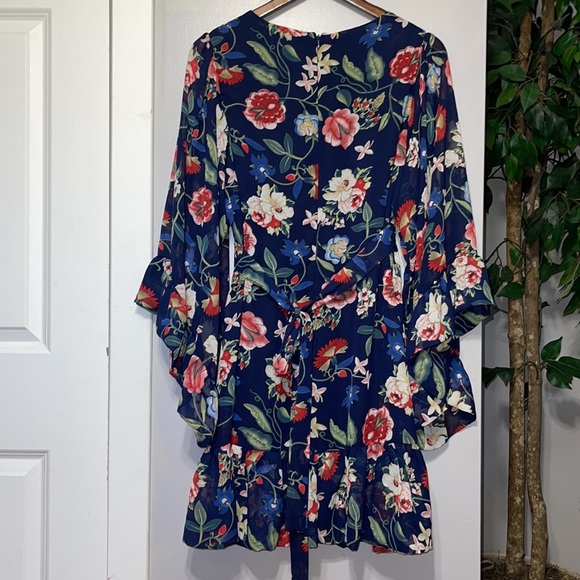 Betsey Johnson Black Bambi Floral Bell Sleeve Ruffle Dress Size 10 - Picture 8 of 9